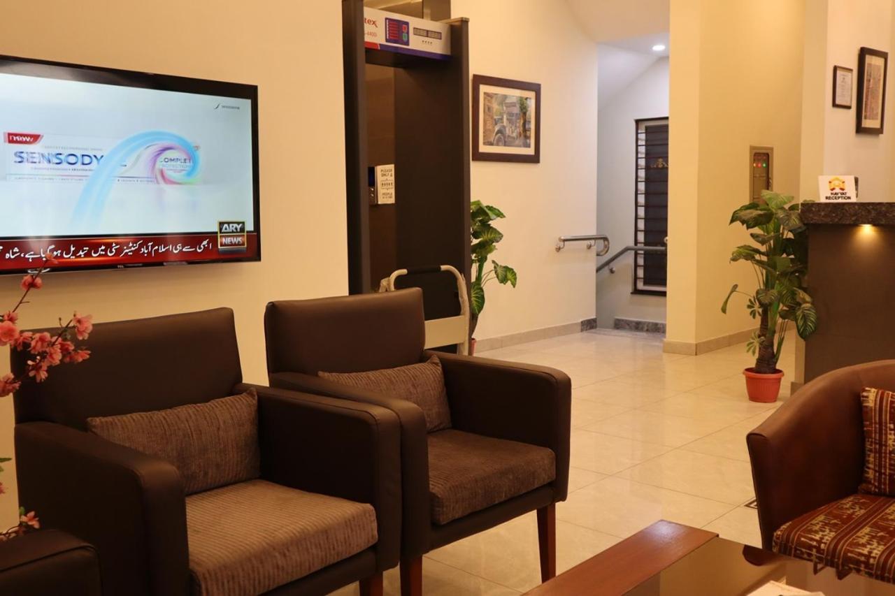 Hayyat Luxury Hotel Suites Lahore Eksteriør bilde