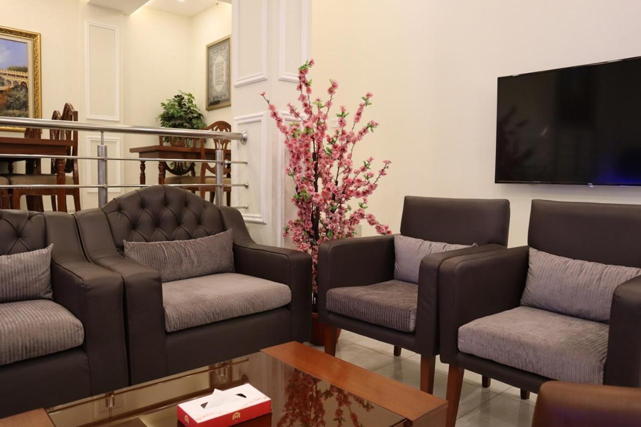 Hayyat Luxury Hotel Suites Lahore Eksteriør bilde
