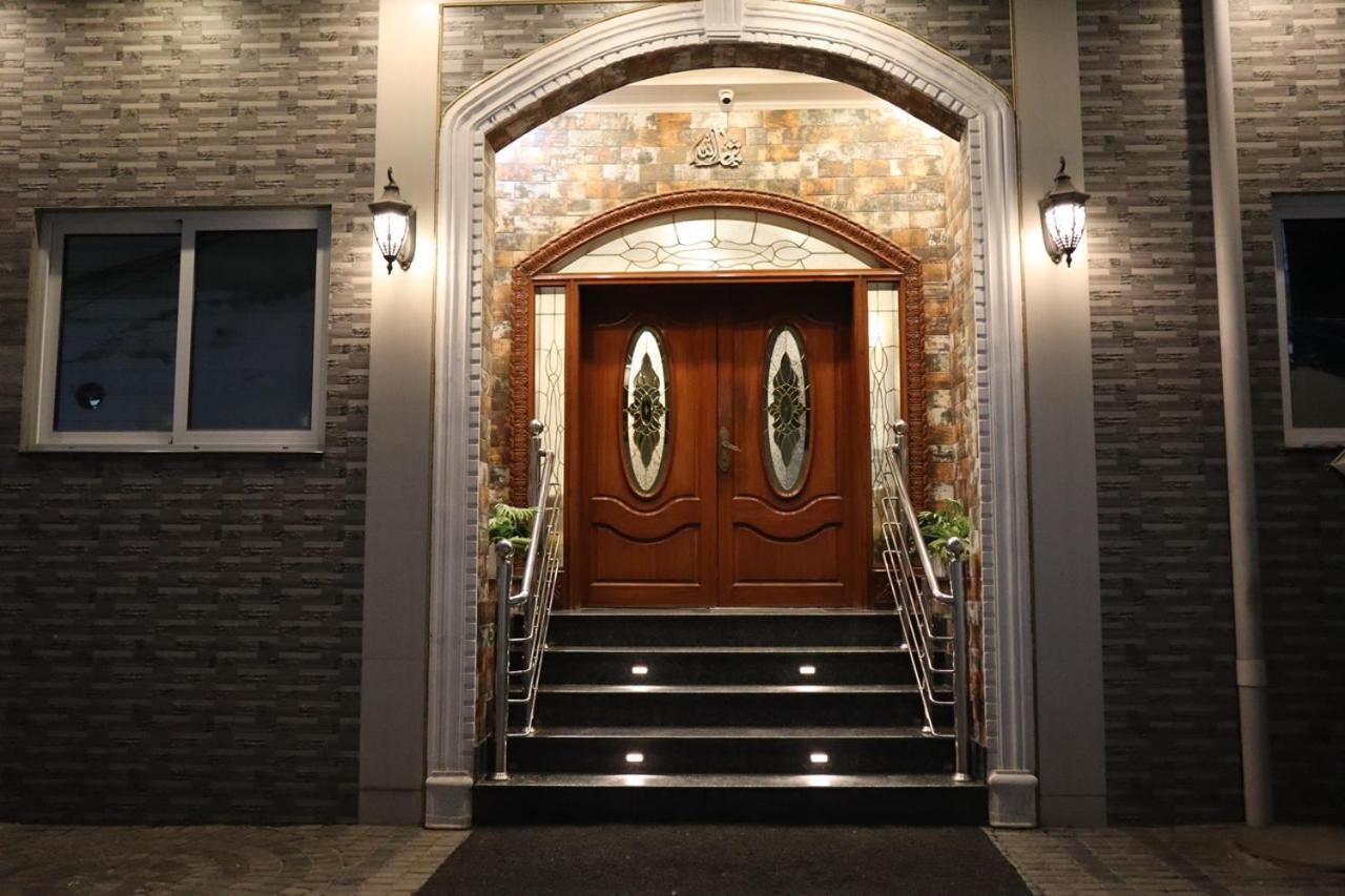 Hayyat Luxury Hotel Suites Lahore Eksteriør bilde