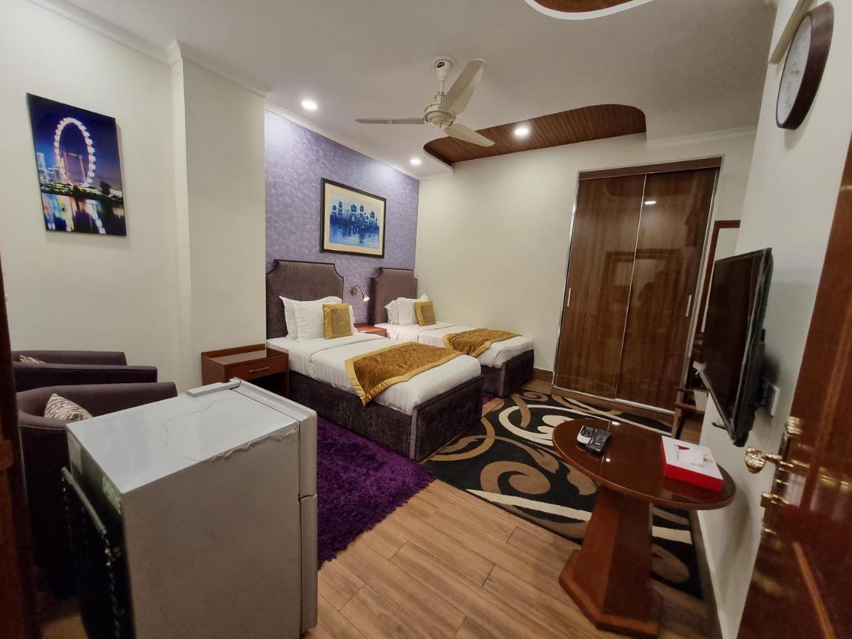 Hayyat Luxury Hotel Suites Lahore Eksteriør bilde