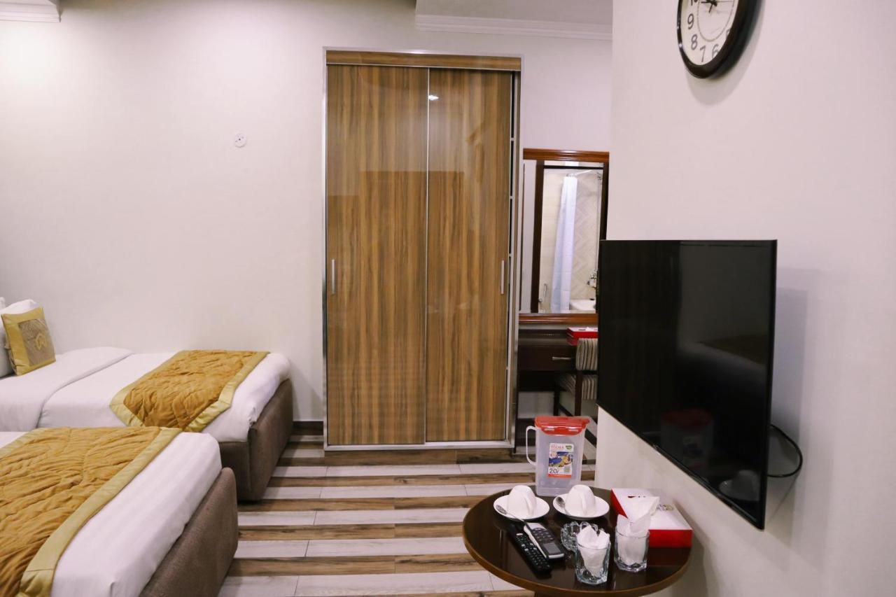 Hayyat Luxury Hotel Suites Lahore Eksteriør bilde